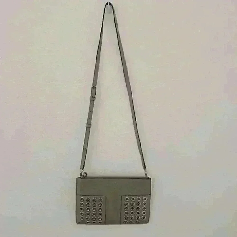 NWOT! Authentic Tory Burch block T grommet mini crossbody Bag/clutch Purse - Picture 4 of 8